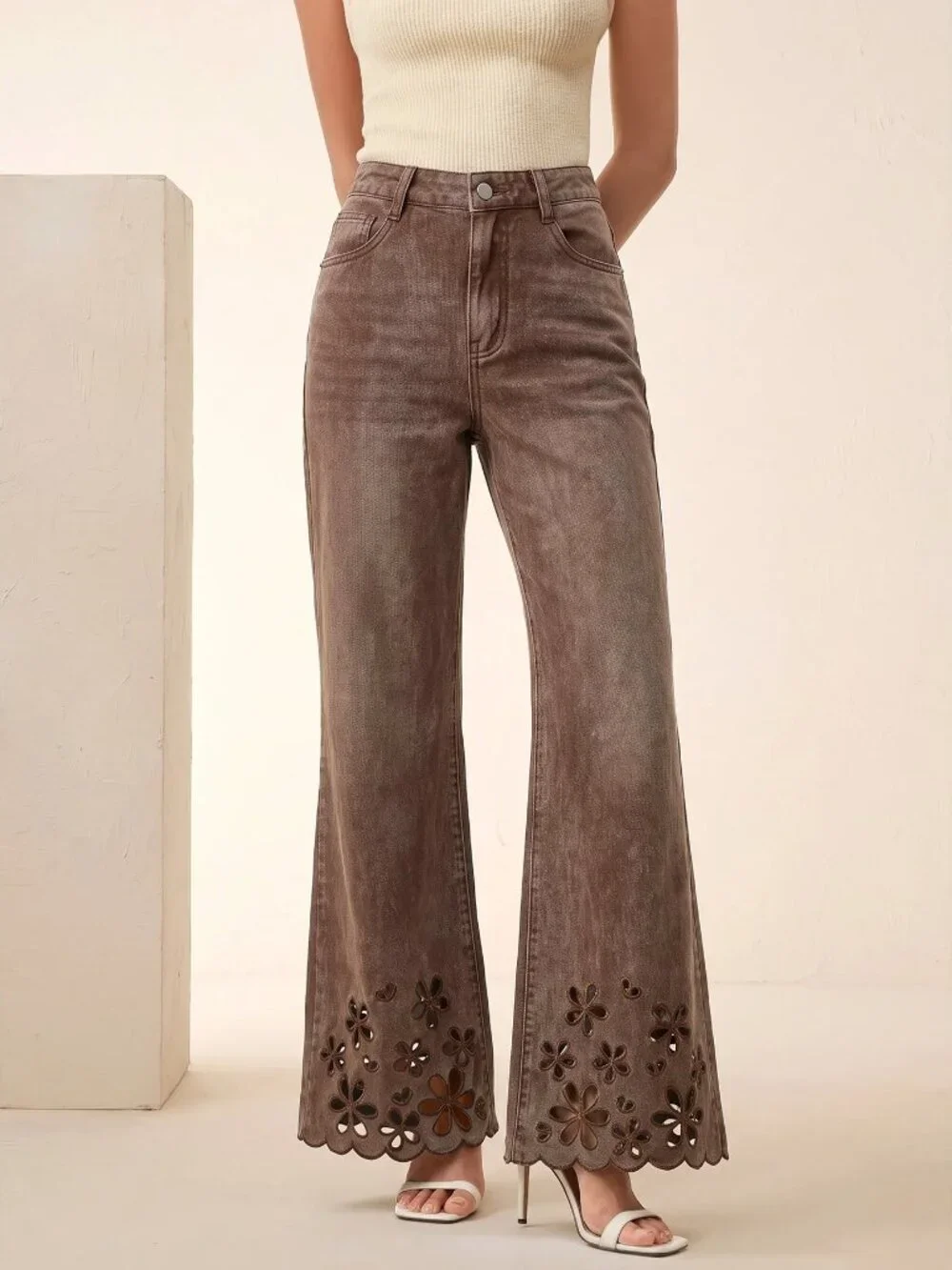 Coffee Brown Casual Women's Embroidered Hollow Out Pocket Design Flare Jeans